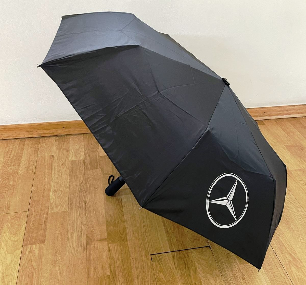 UMPBRELLA MERCEDES